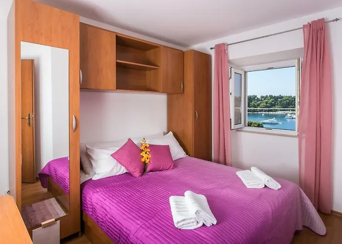 Iva Apartments